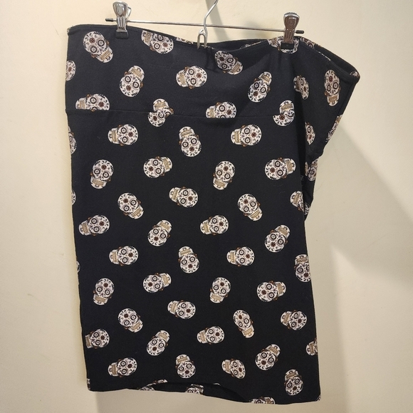 TORRID Squeleton Mini Jersey Foldover Slim fit Skirt Size 2 - Picture 7 of 8